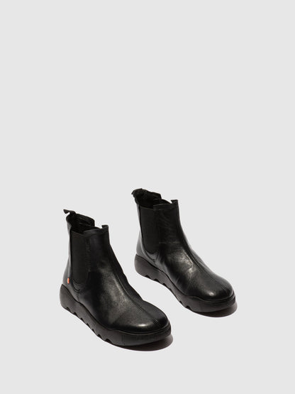 Botins Chelsea em pele suave Softinos WHAD765SOF preto com elástico preto