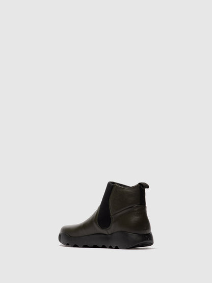 Botins com elásticos em pele suave Softinos WARY802SOF verde militar