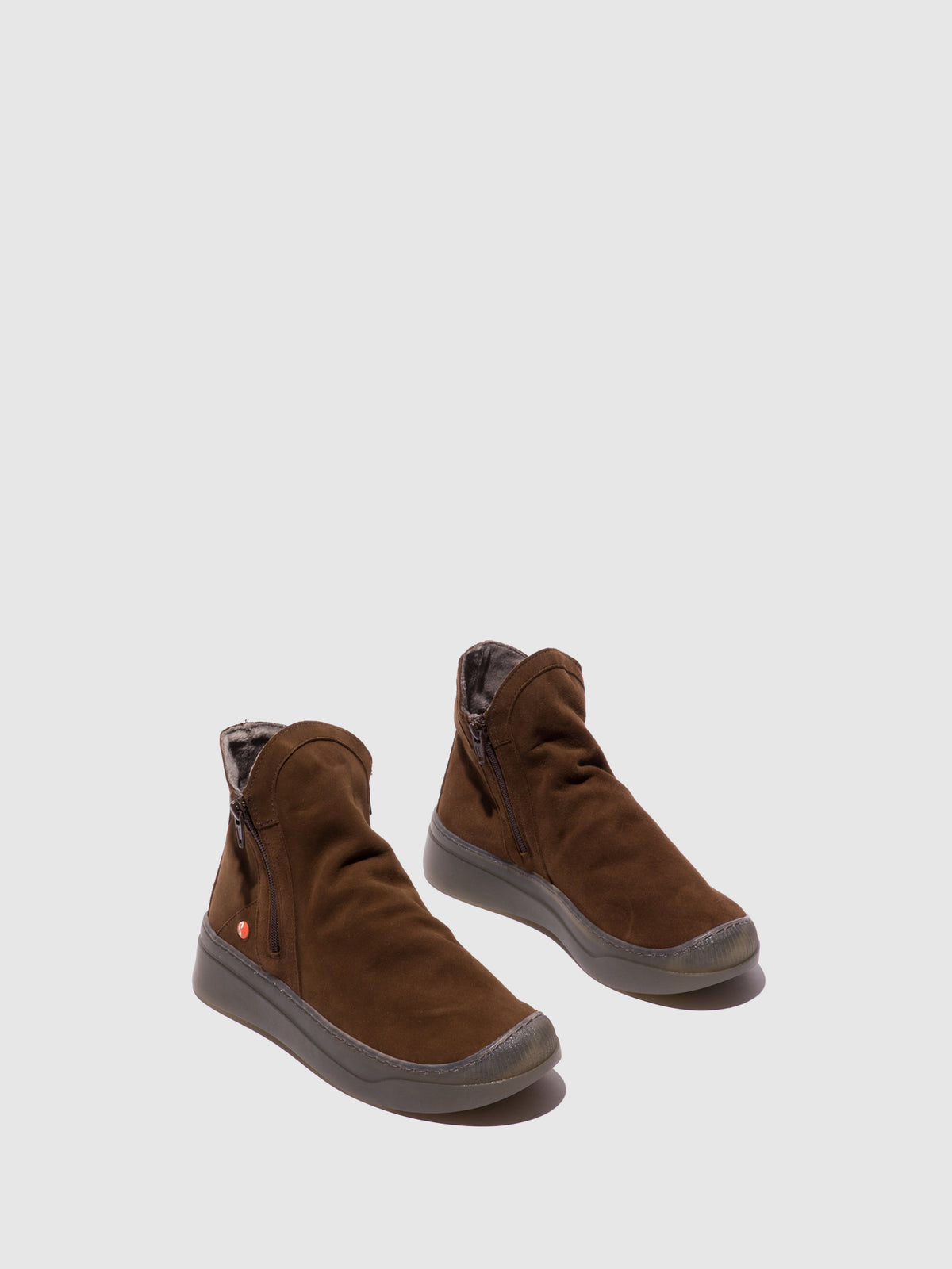 Botins em pele suave Softinos ABIL castanho-escuro