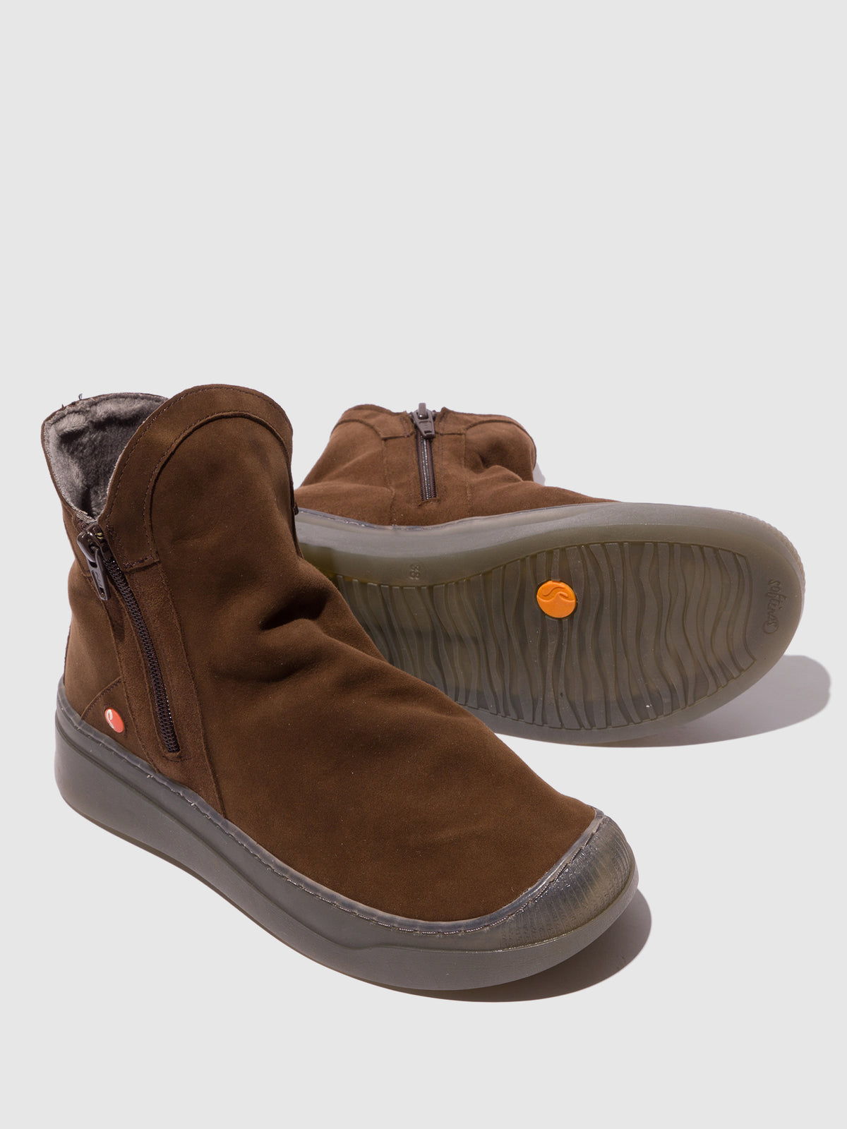 Botins em pele suave Softinos ABIL castanho-escuro