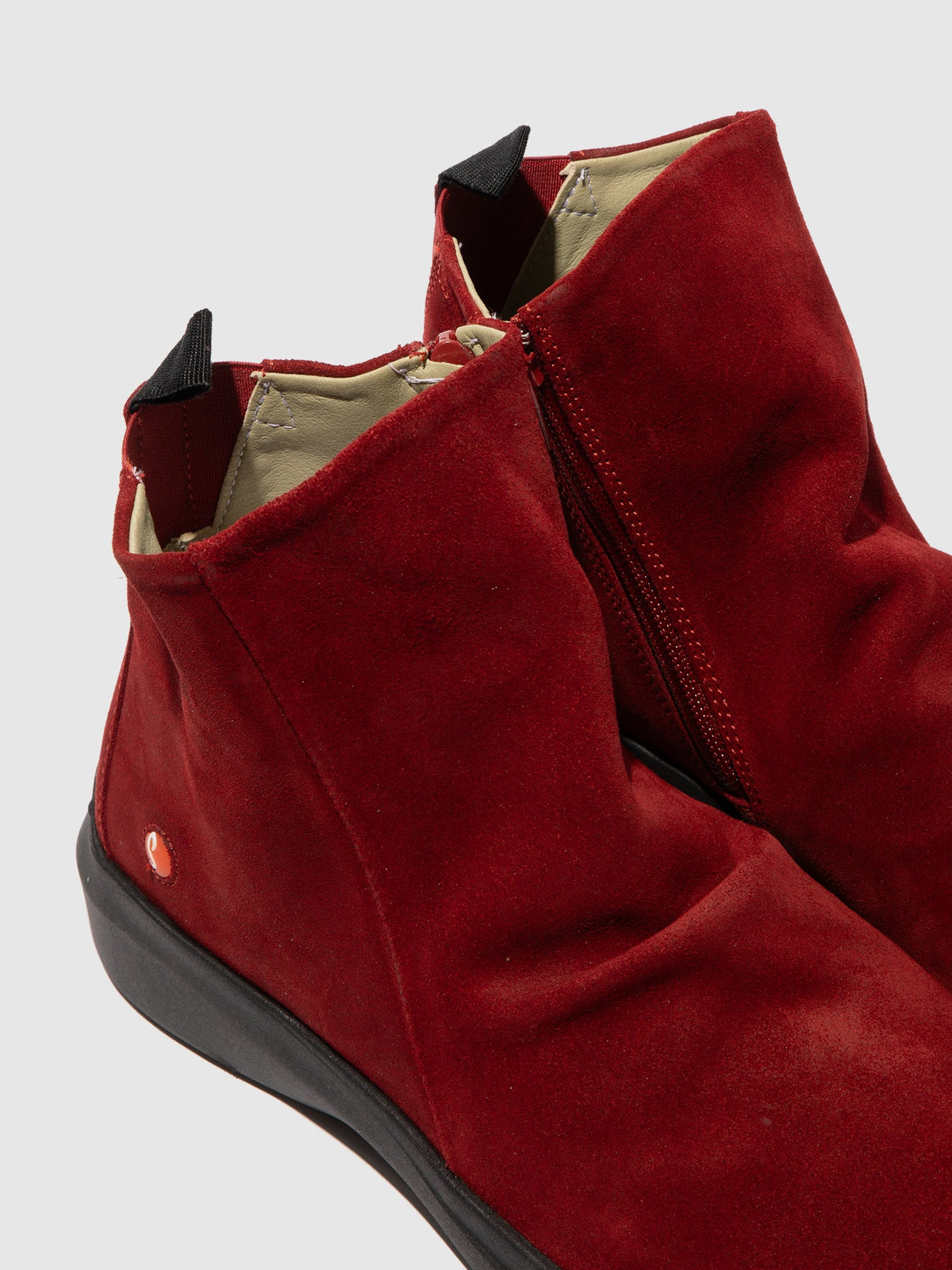 Botins com fecho em pele suave Softinos GUJY812SOF vermelho