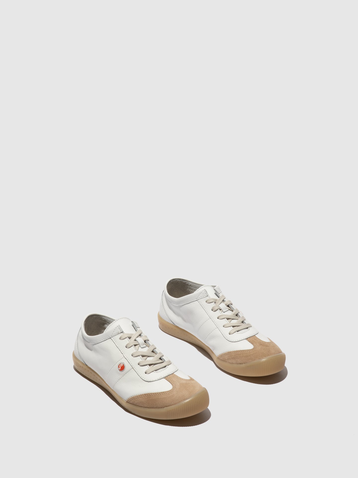 Sapatilhas em pele suave Softinos IRIE branco areia