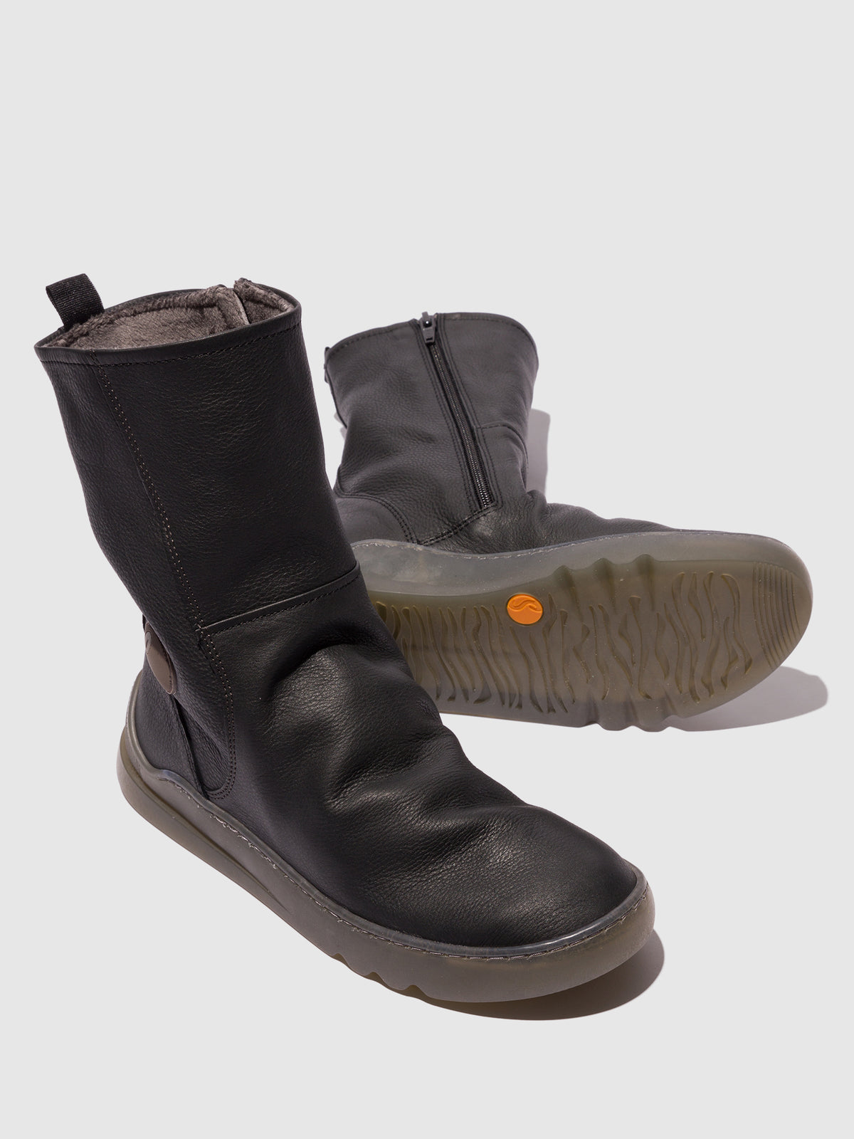 Botas em pele suave Softinos LOG preto