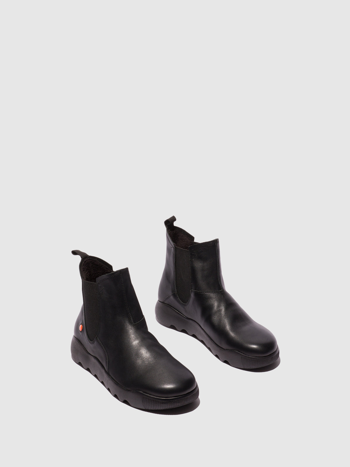 Botins em pele suave Softinos WIRL preto