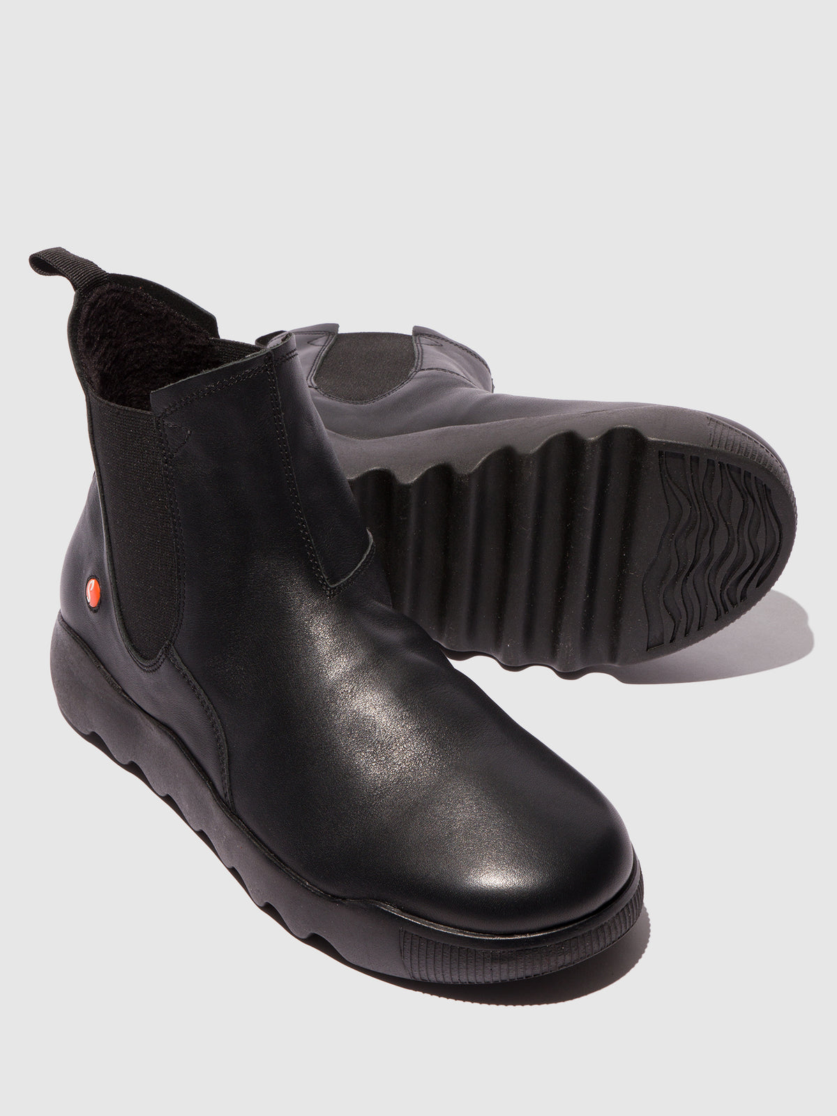 Botins em pele suave Softinos WIRL preto