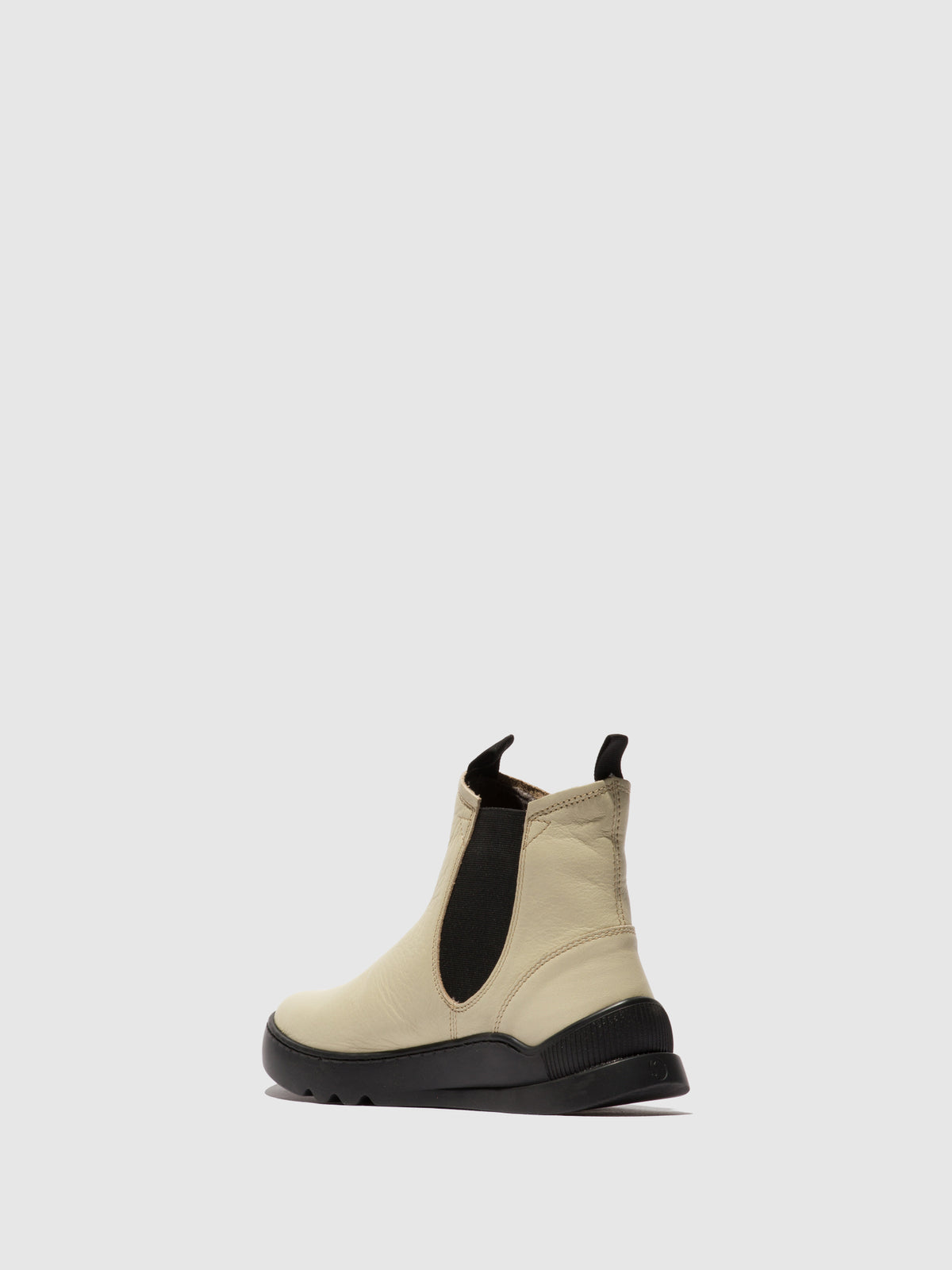 Botins em pele suave Softinos LACE cru