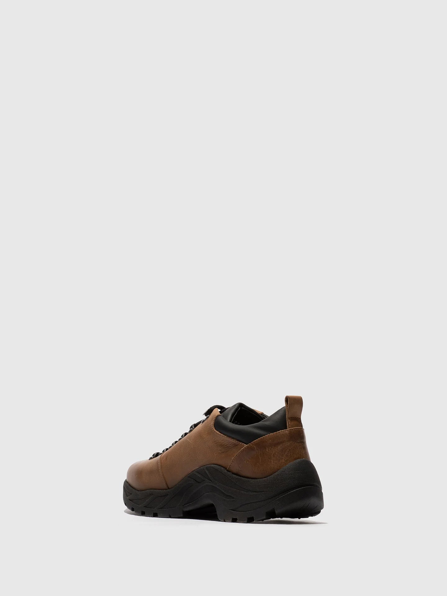 Sapatos com Atacadores em Pele Fred & Frederico RAFS Camel