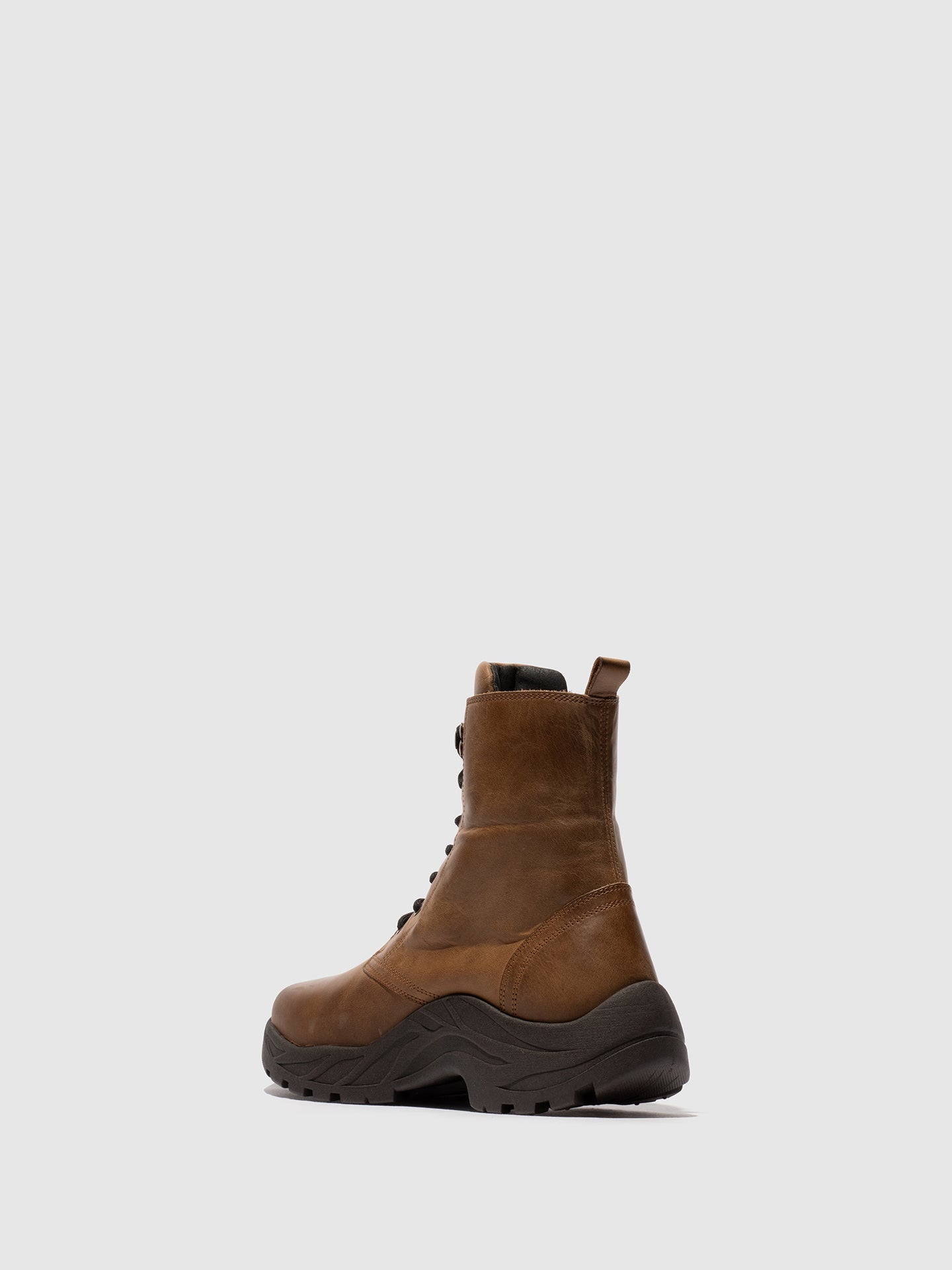 Botins com Atacadores em Pele Fred & Frederico REWU Camel