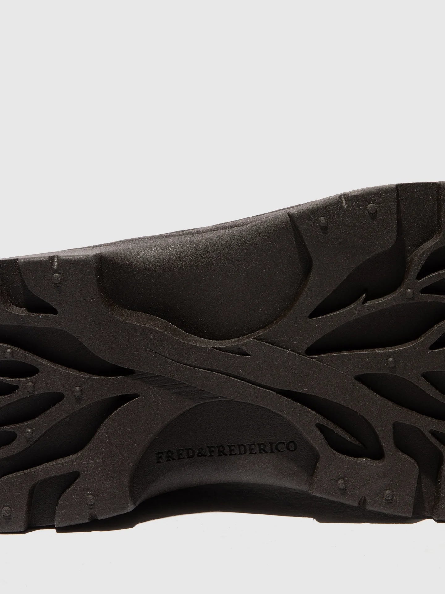 Botins com Atacadores em Pele Fred & Frederico REWU Diesel