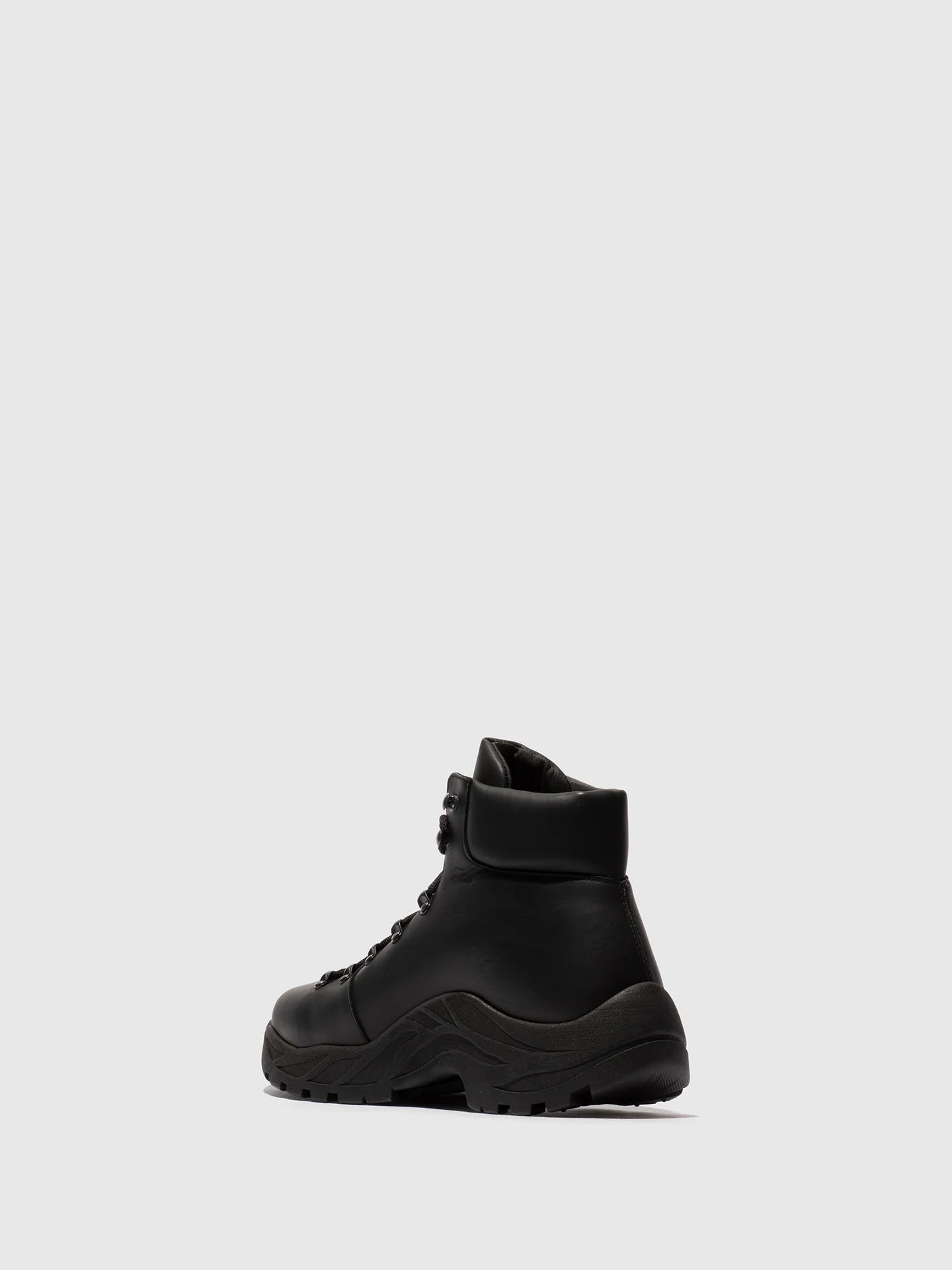 Botins com Atacadores em Pele Fred & Frederico RIXE Preto