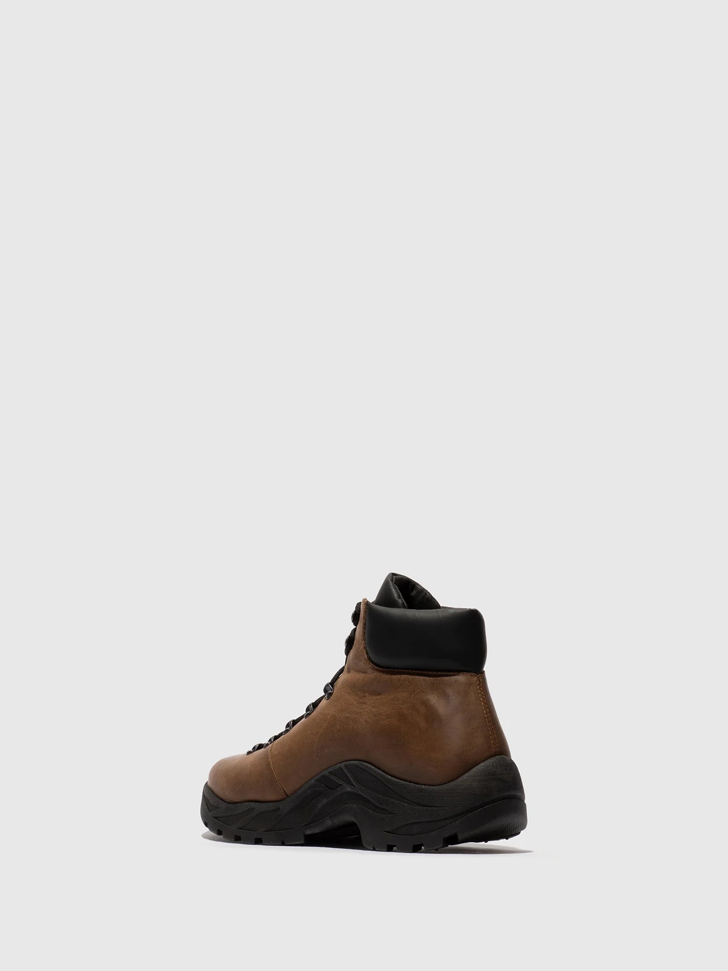 Botins com Atacadores em Pele Fred & Frederico RIXE Camel