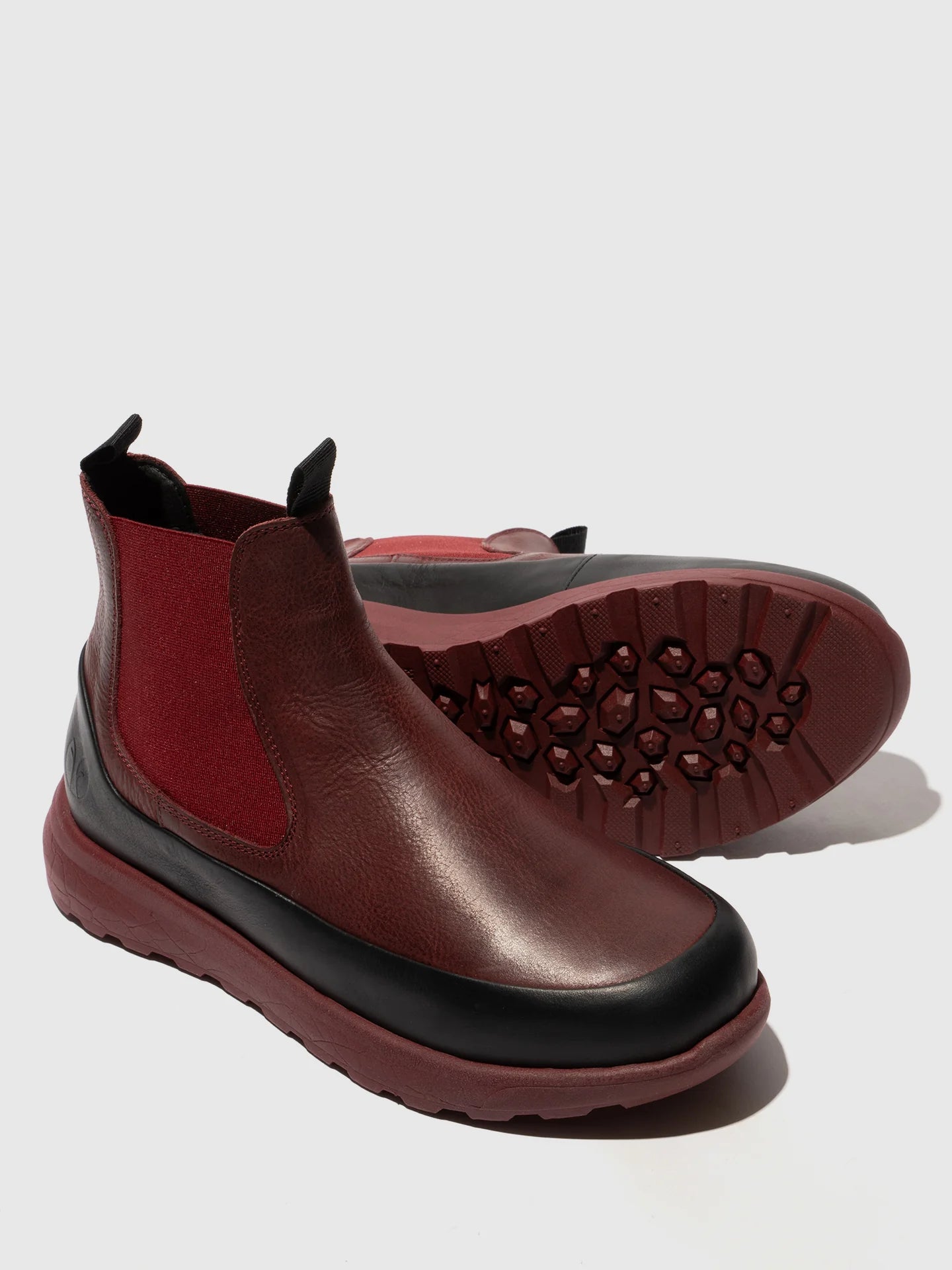 Botins Chelsea em Pele Fred & Frederico RURL Bordô e Preto