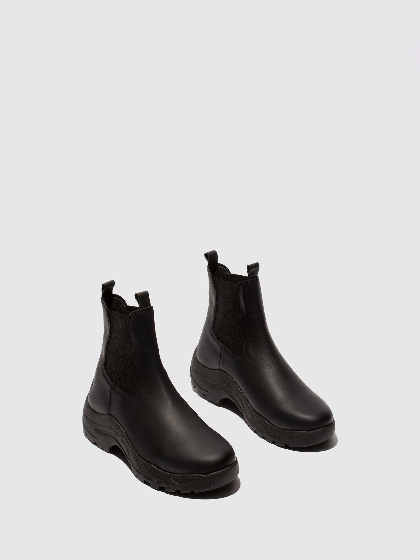 Botins Chelsea em Pele Fred & Frederico RUUG Preto