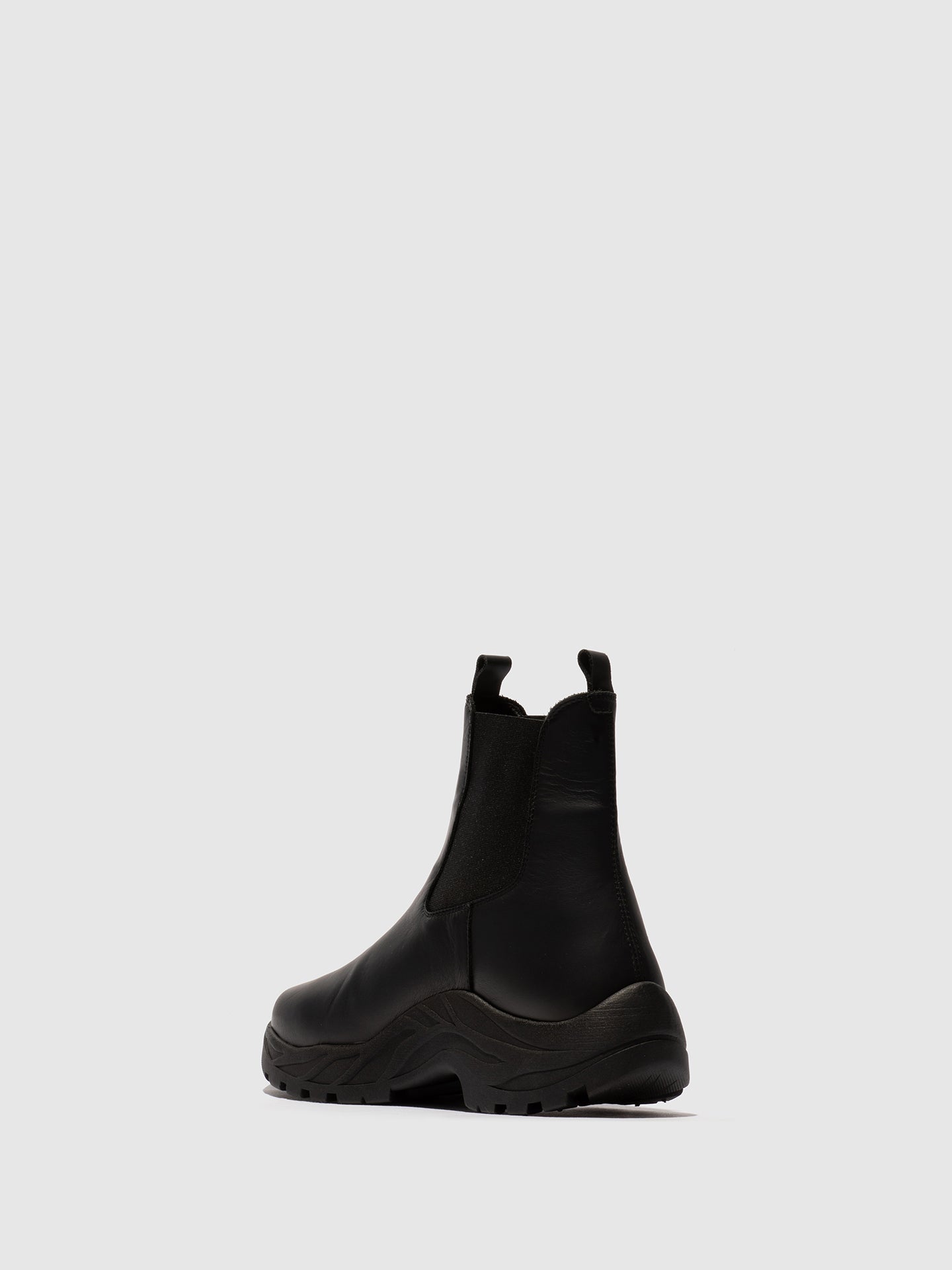 Botins Chelsea em Pele Fred & Frederico RUUG Preto